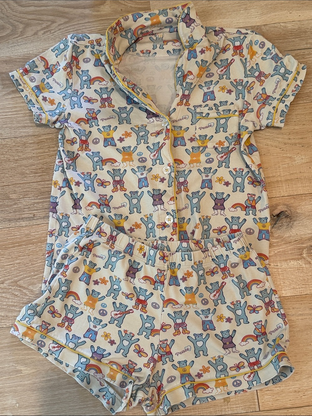 Roller Rabbit Cream Short Pajama Set with Blue, Yellow and Purple Bear Print
